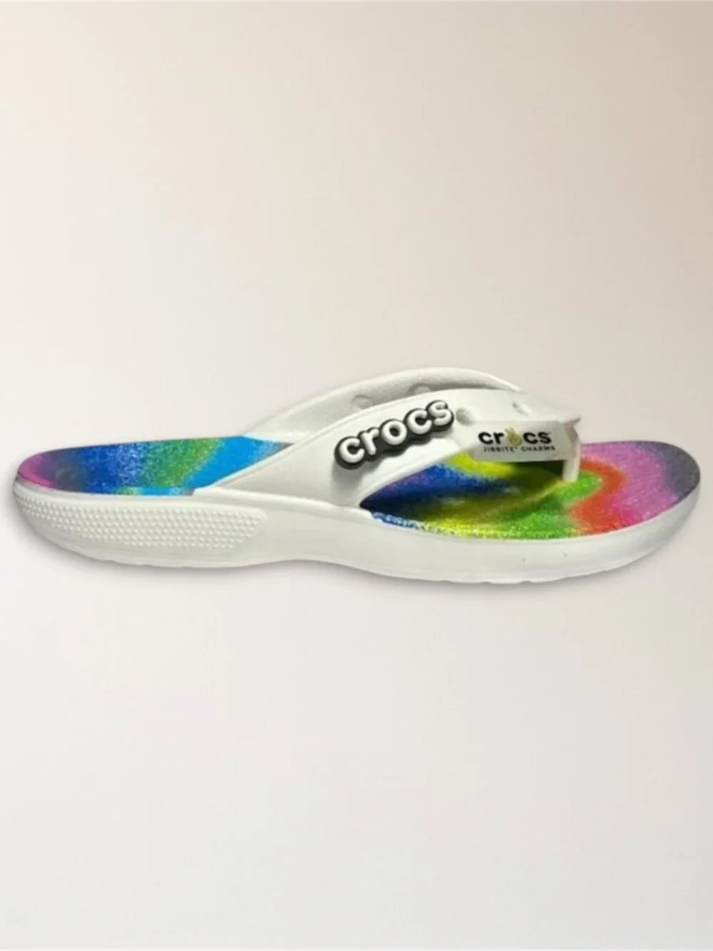 NWT Crocs Classic‎ Flip Rainbow White Spray Tie Dye Sandals Men's 6 Beach Travel